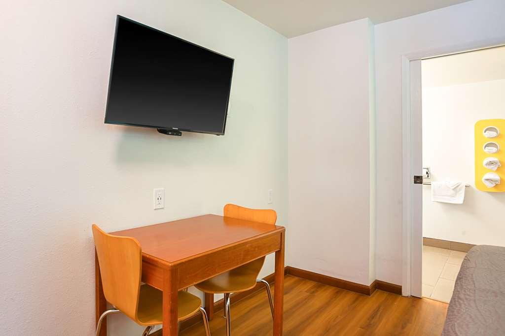 Motel 6-Ventura, Ca - Downtown 部屋 写真