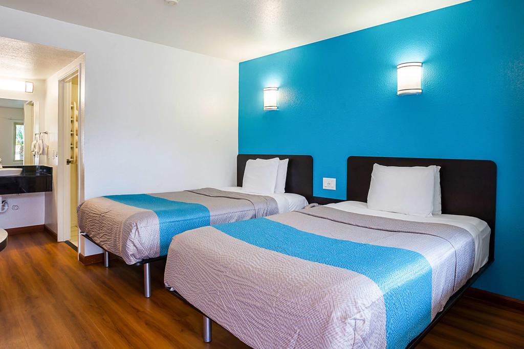 Motel 6-Ventura, Ca - Downtown エクステリア 写真