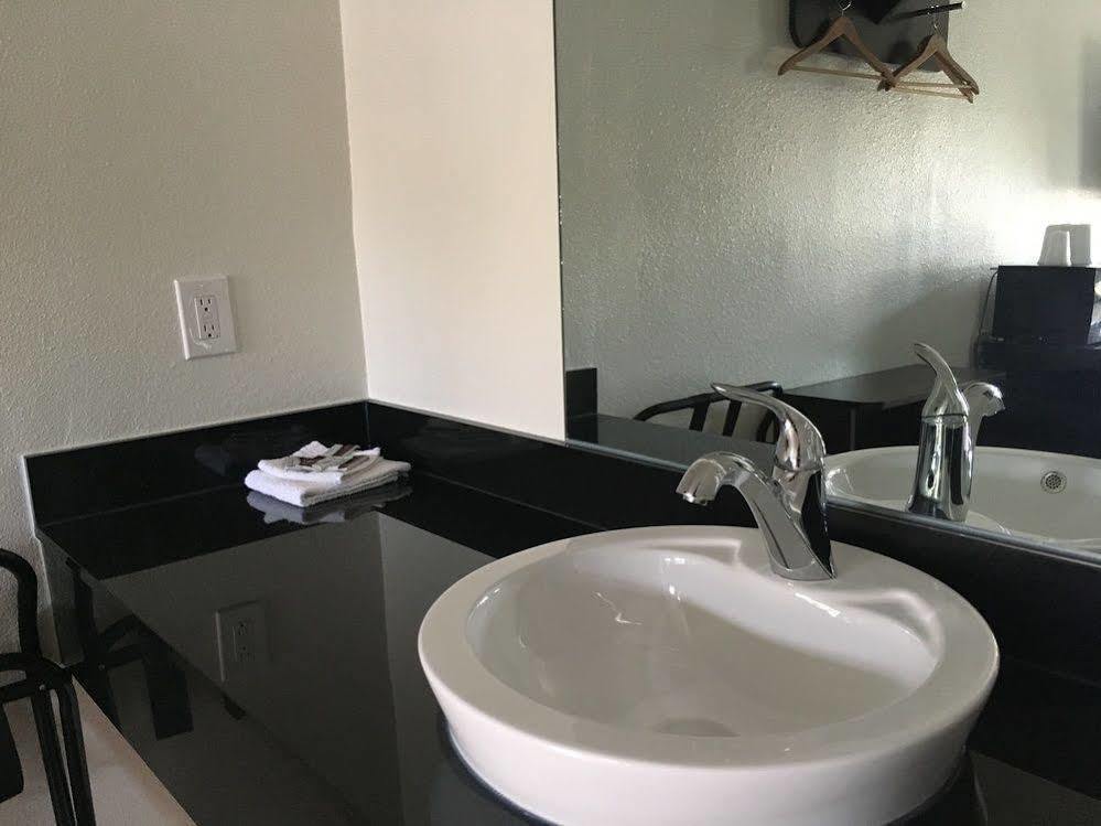 Motel 6-Ventura, Ca - Downtown エクステリア 写真